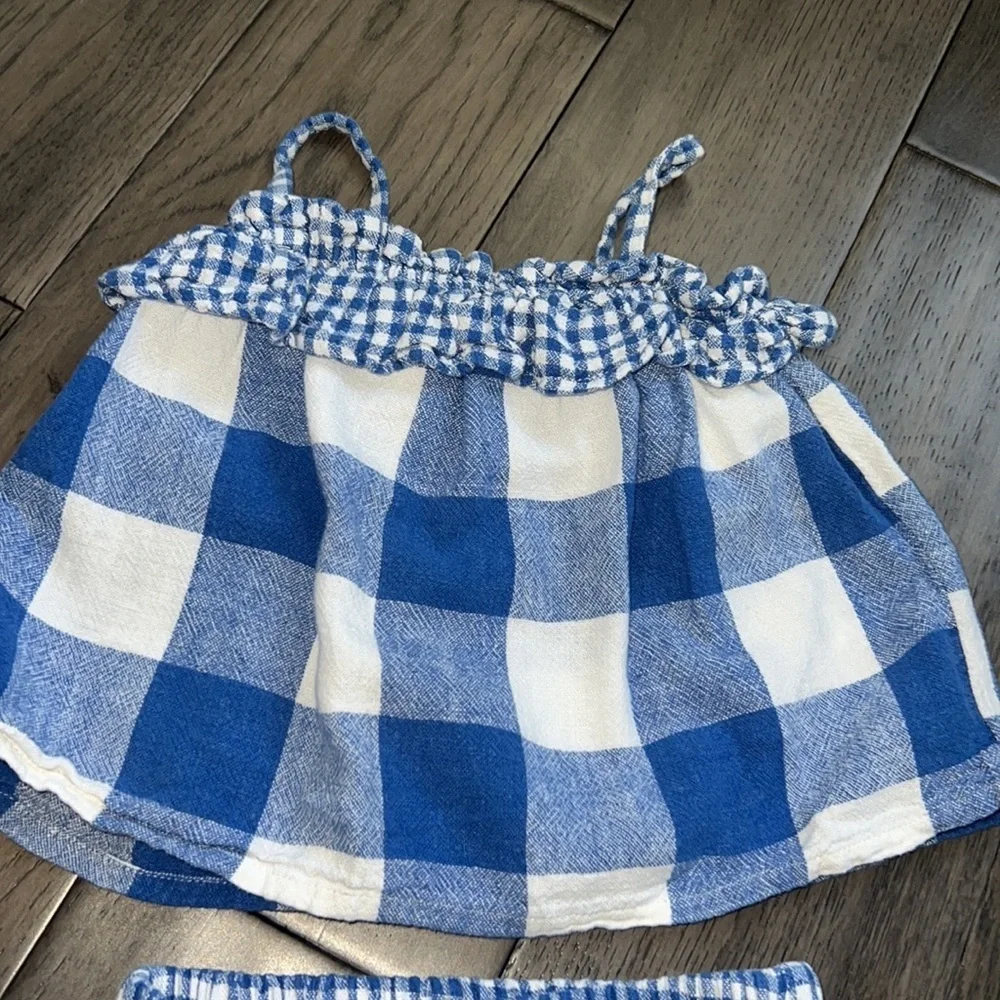 Old navy, spaghetti strap checkered Flowey ruffle top with matching bloomer